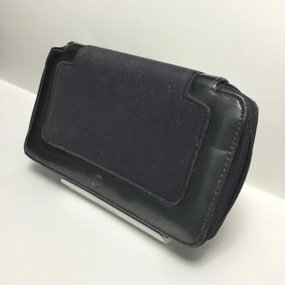 Guerlain Wallet - Picture 16 of 16